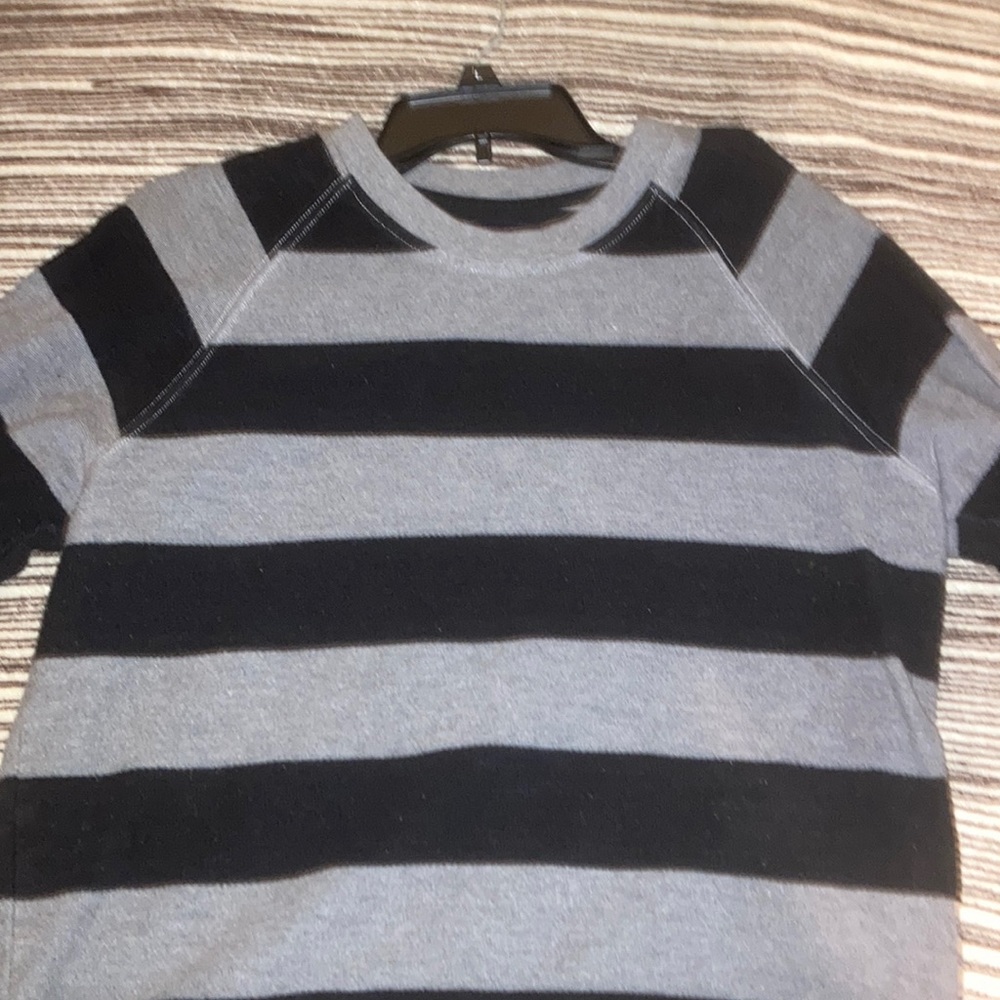 American Eagle Black And Grey Long Sleeve Tee